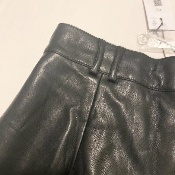 Dynamite Faux Leather Jet Black Shorts Womens Size Small - Picture 14 of 16
